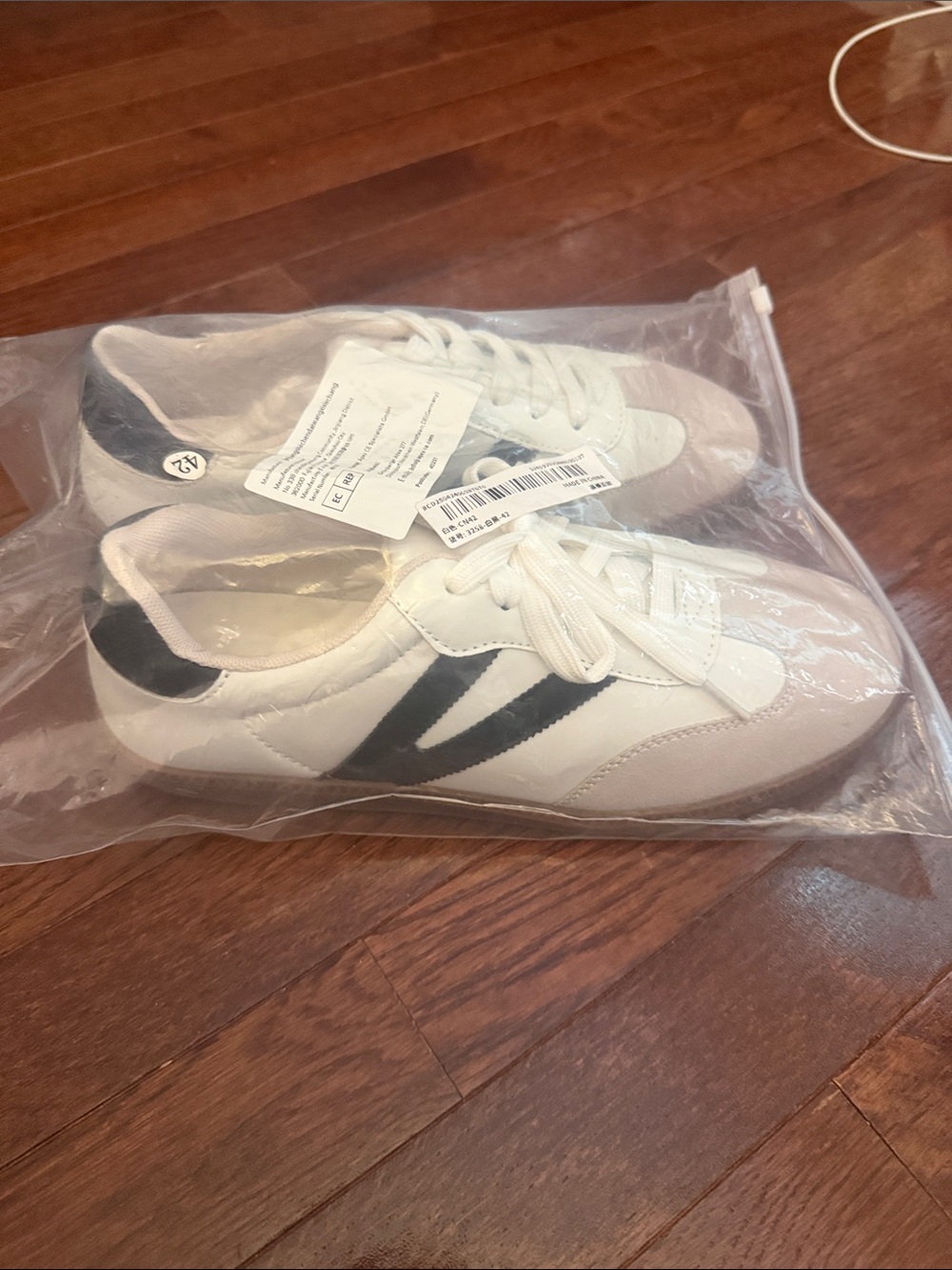 White Lace-Up Women's Sneakers with Black Side Stripe
